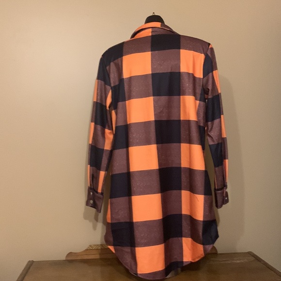 Keep it Casual Plaid button up coat - Picture 2 of 3